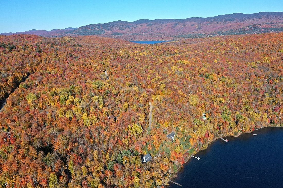 Land in Mont-Tremblant, Quebec, Canada 1 - 15306859