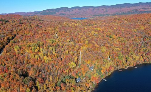 Land in Mont-Tremblant, Quebec, Canada 1