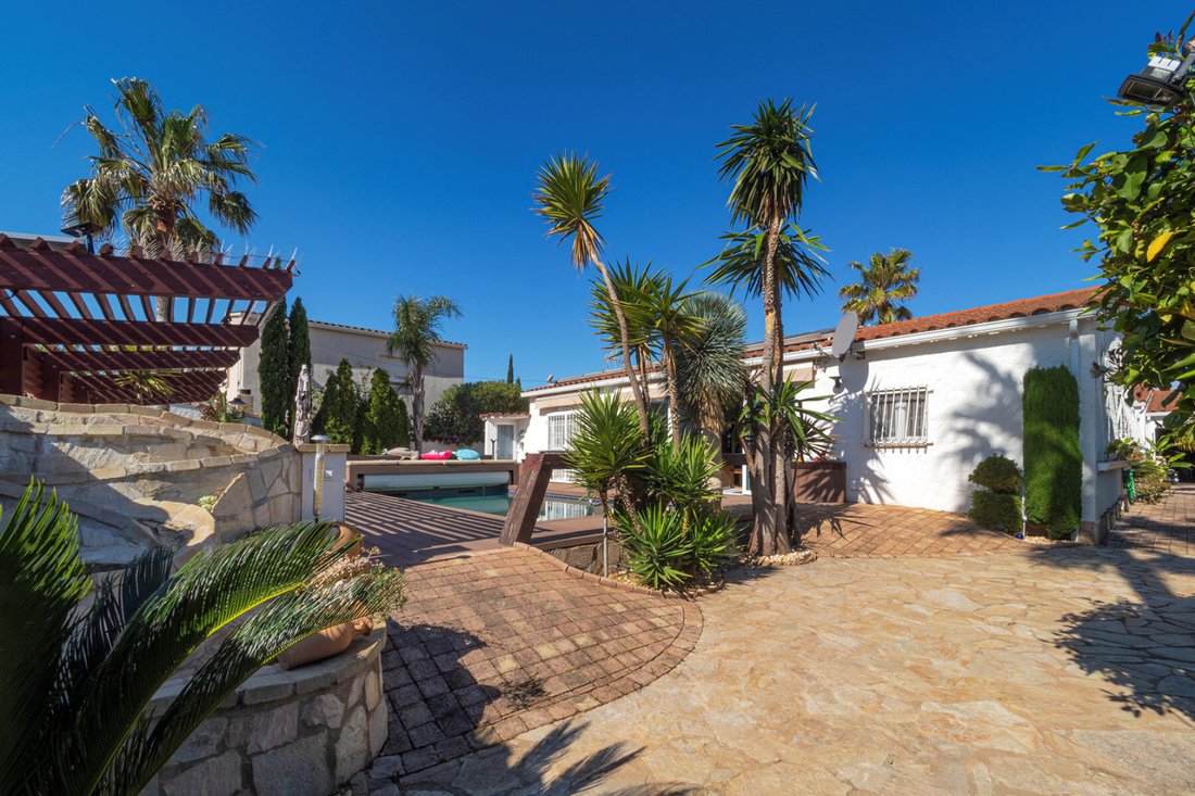 House in Empuriabrava, Catalonia, Spain 4 - 15715026