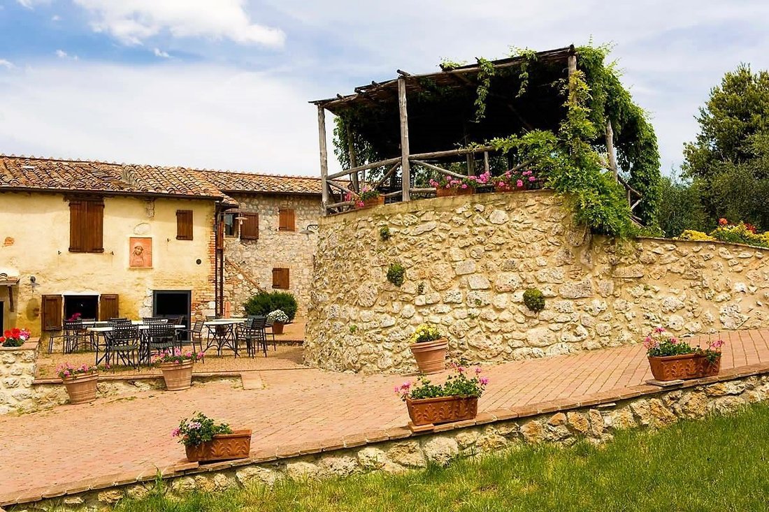 Farm Ranch in Monteriggioni, Tuscany, Italy 2 - 15716389