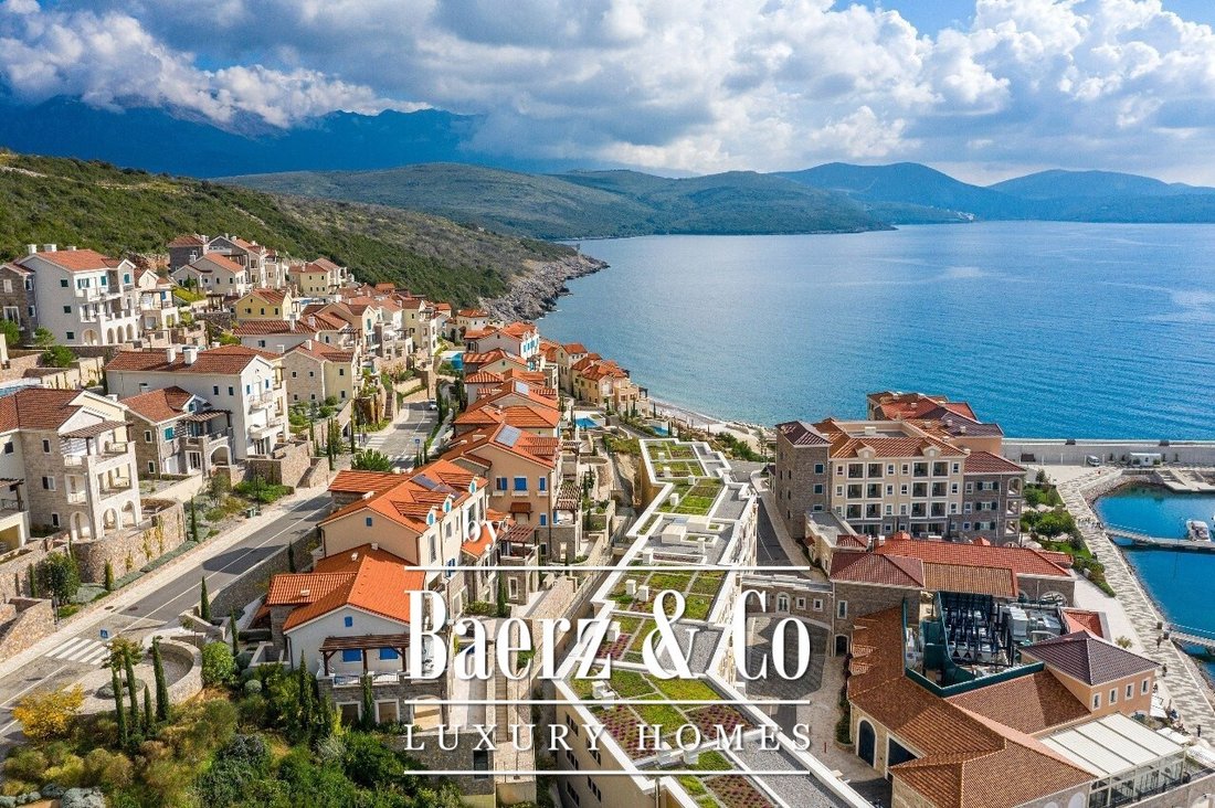Penthouse in Tivat, Tivat Municipality, Montenegro 3 - 15720630