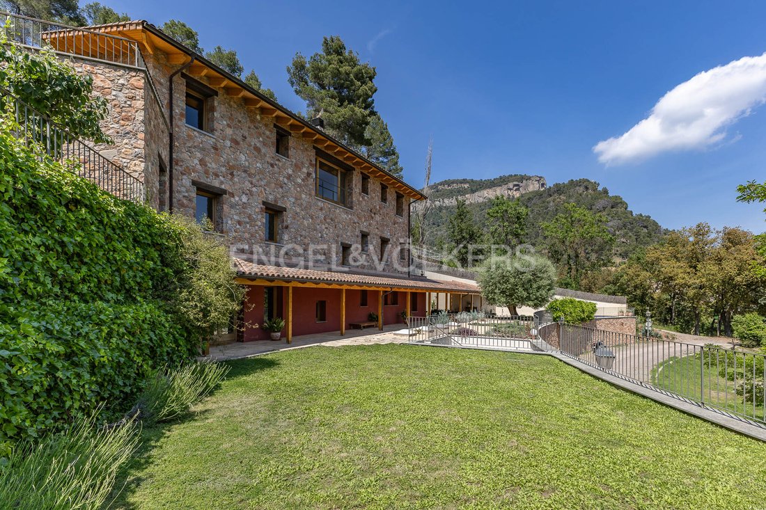 Villa in Gallifa, Catalonia, Spain 2 - 15716651