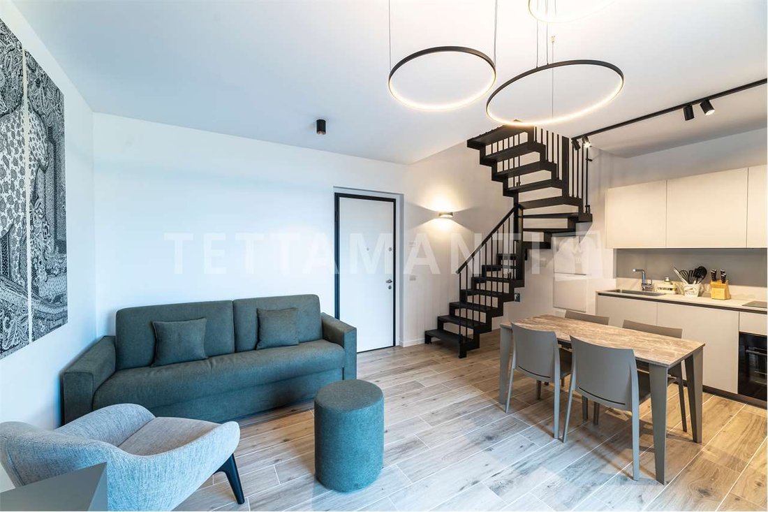 Apartment in Sagnino-Tavernola-Monte Olimpino, Como, Lombardy 3 - 15716430
