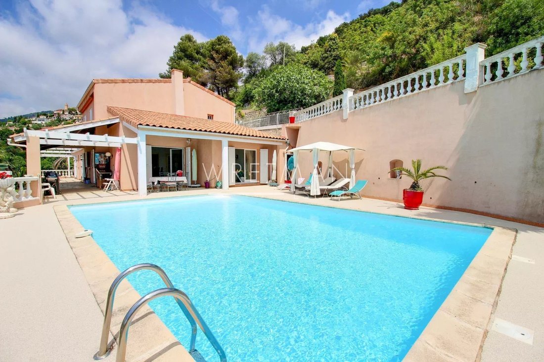 House in Nice, Provence-Alpes-Côte d'Azur, France 1 - 15715421