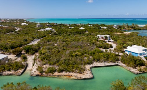 Terrain à Cooper Jack Bay Settlement, Caicos Islands, Îles Turks et Caïques 1