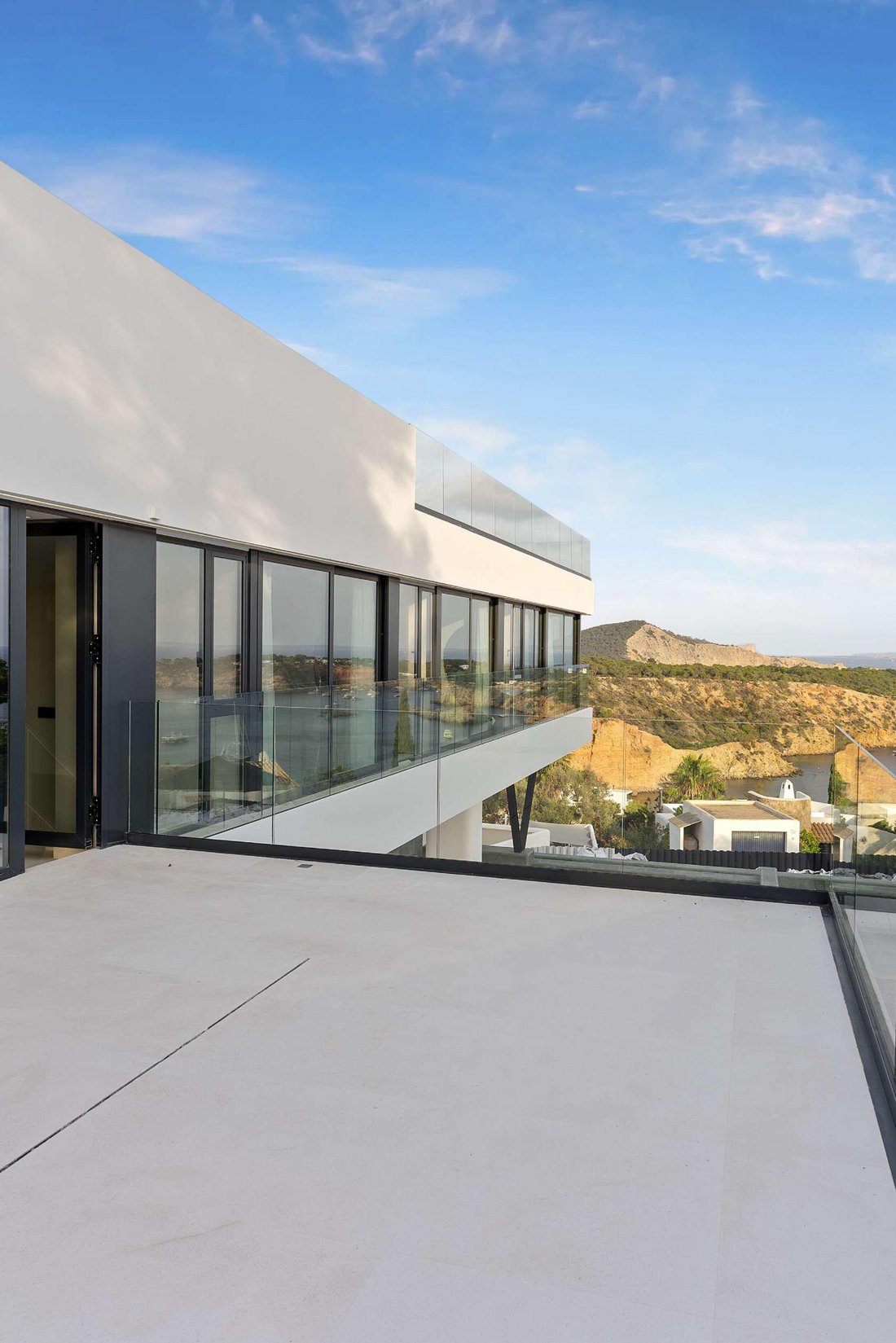 Villa in Es Cubells, Sant Josep de sa Talaia, Balearic Islands 3 - 15715336