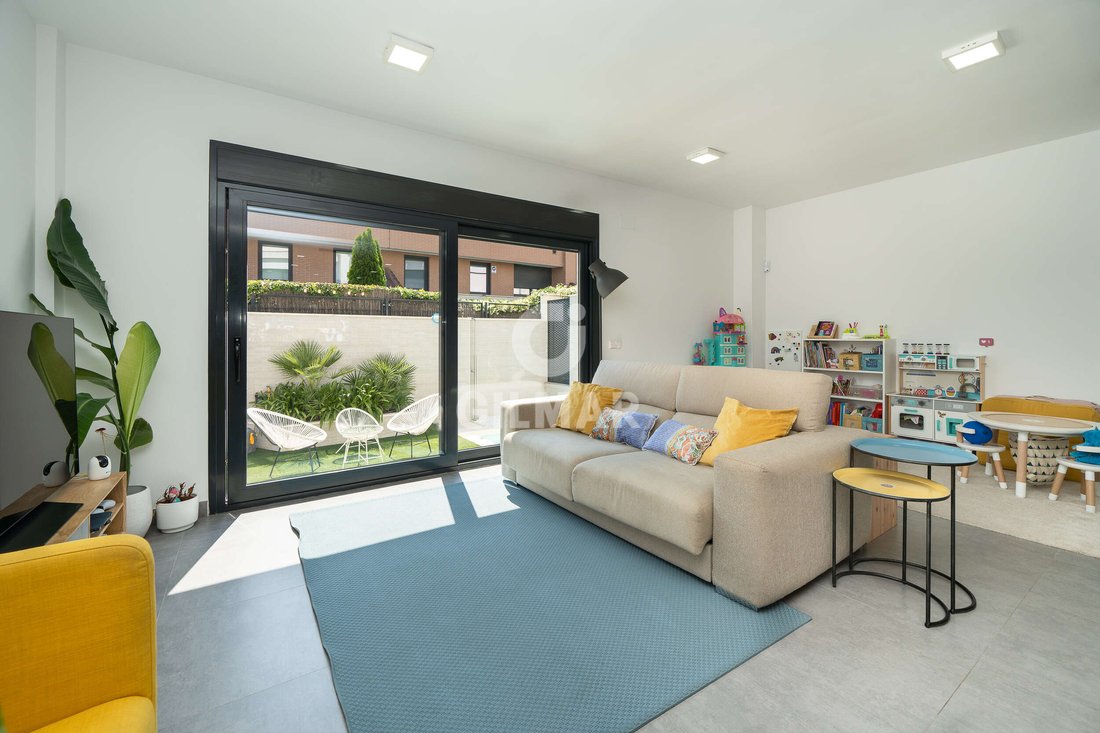 Haus in Fuencarral-El Pardo, Madrid, Spanien 2 - 15722786