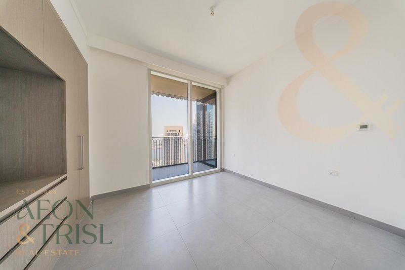 Apartment in Naif, Dubai, United Arab Emirates 3 - 15642399