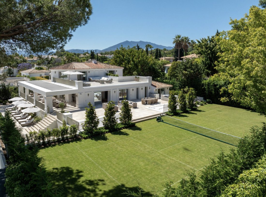 Villa in Marbella, Andalusia, Spain 4 - 15718390