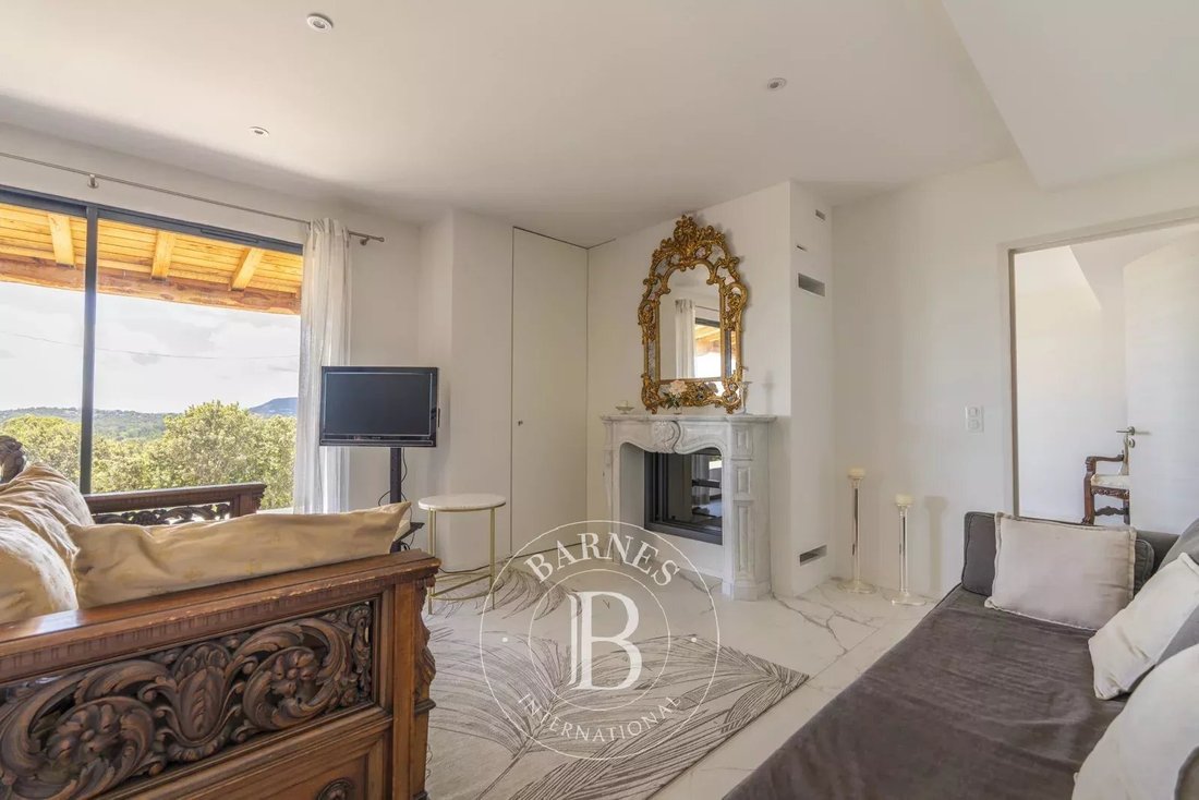 Villa in Zonza, Corsica, France 3 - 14273752