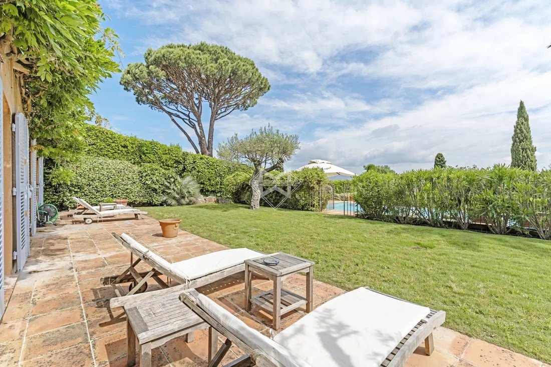 Villa in Zone Ouest Urbaine, Saint-Tropez, France 4 - 11470172