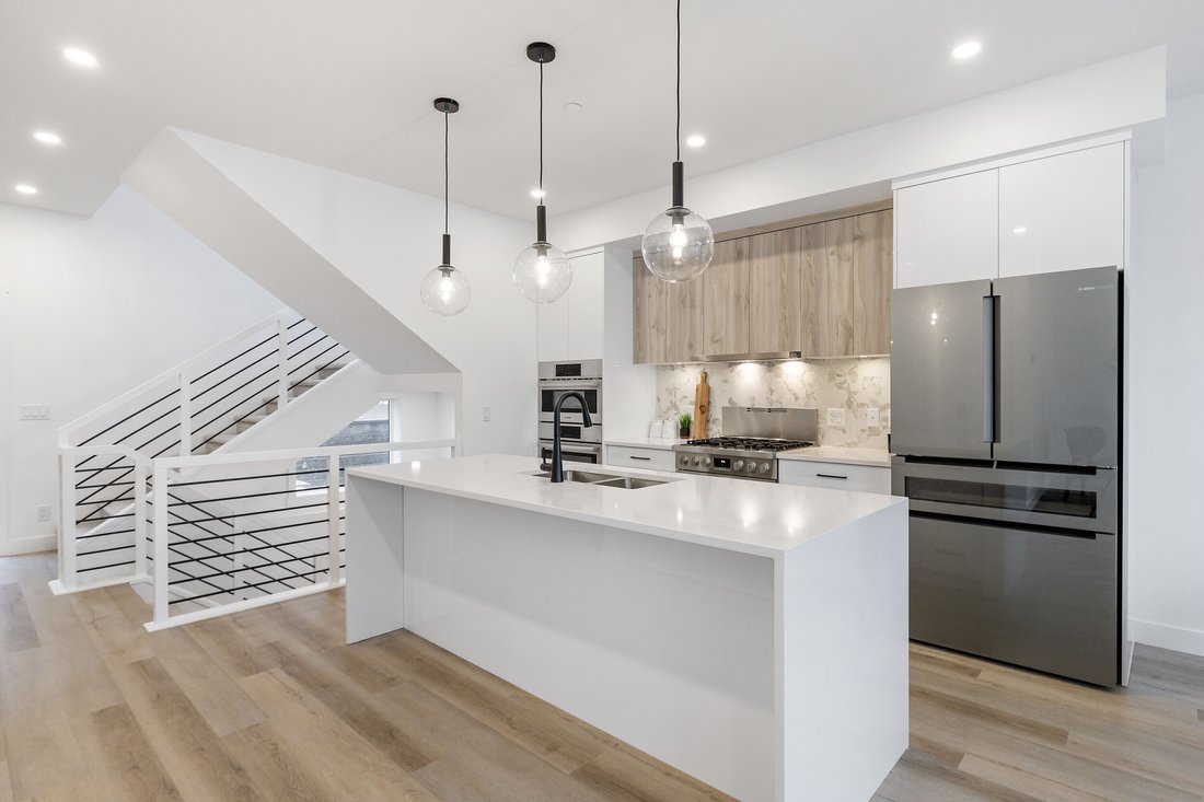 Townhouse in West Kelowna, British Columbia, Canada 2 - 15722230