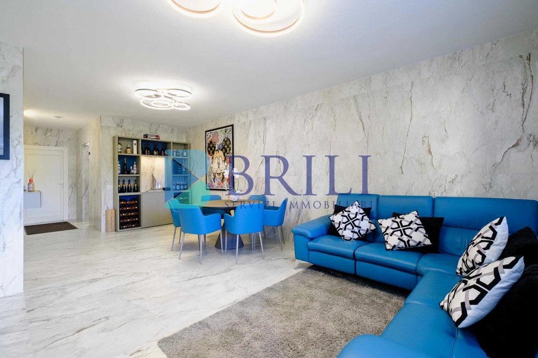 Apartamento en Porto Cervo, Cerdeña, Italia 1 - 15715262