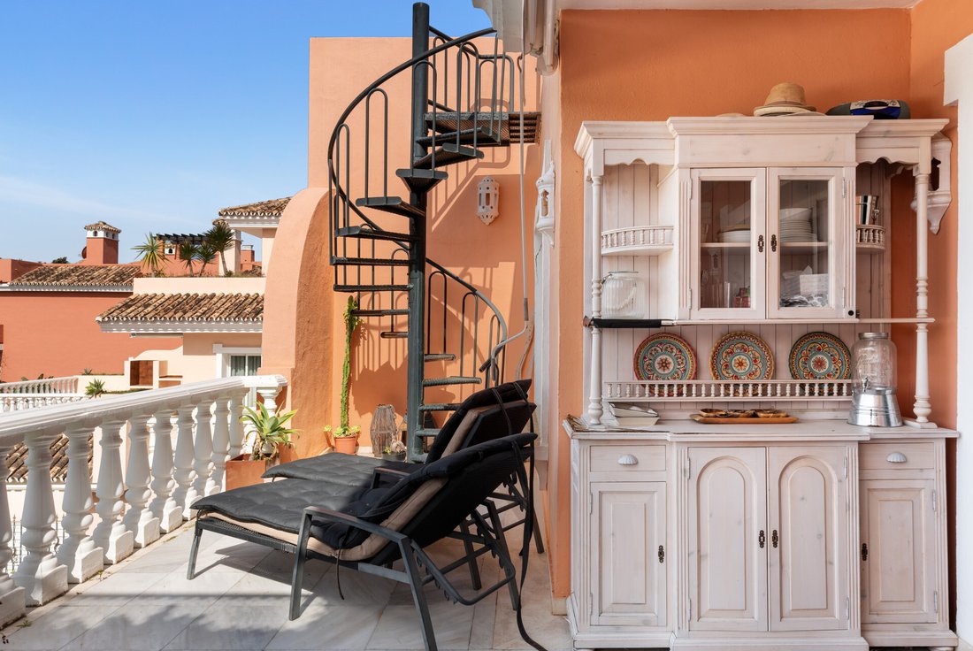 Apartment in Cancelada, Estepona, Andalusia 2 - 15716381