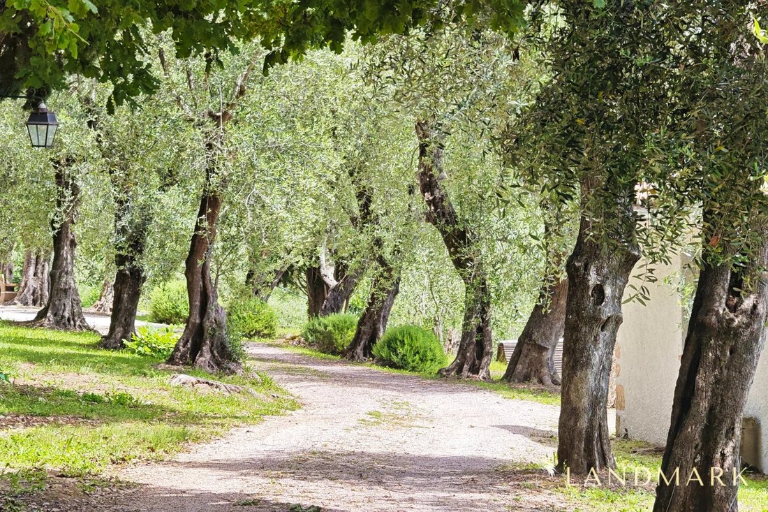 Estate in Cabris, Provence-Alpes-Côte d'Azur, France 5 - 15720263