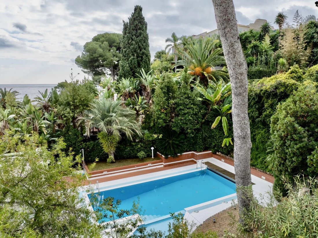 Villa in Cap Martin, Roquebrune-Cap-Martin, France 1 - 15710021