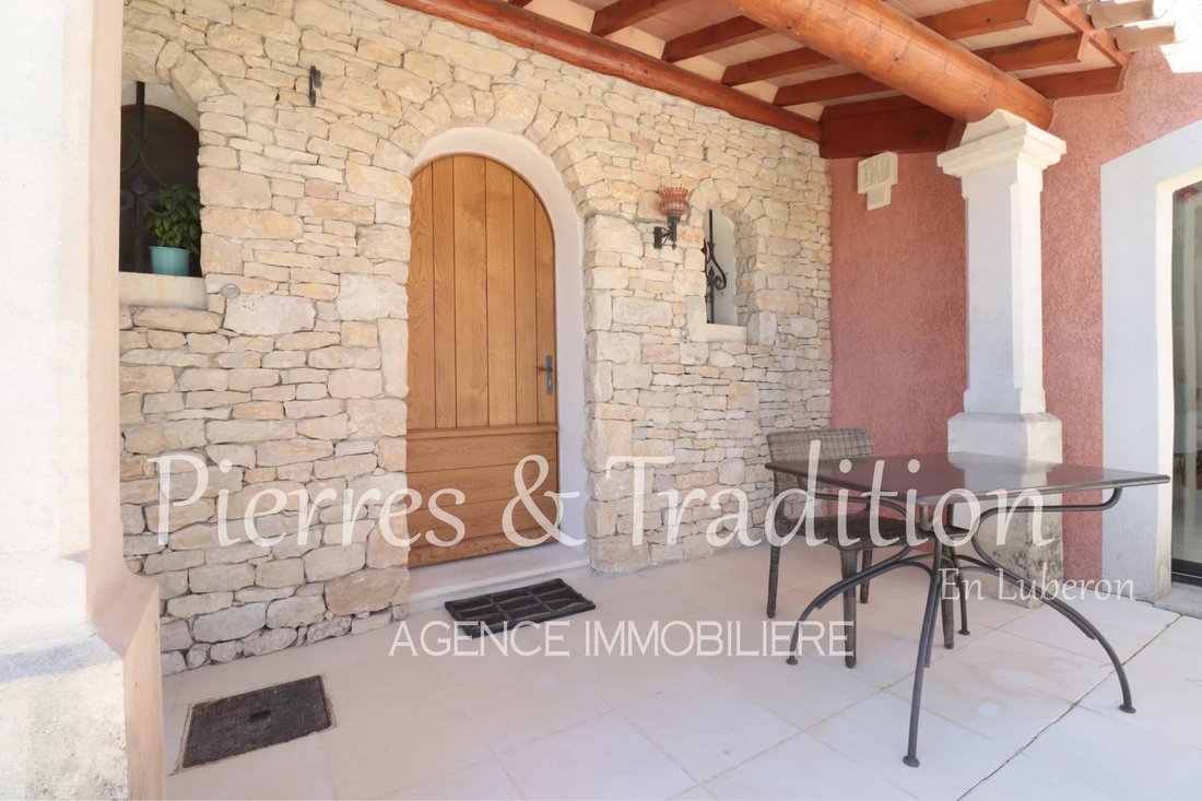 House in Saint-Saturnin-lès-Apt, Provence-Alpes-Côte d'Azur, France 2 - 15722081