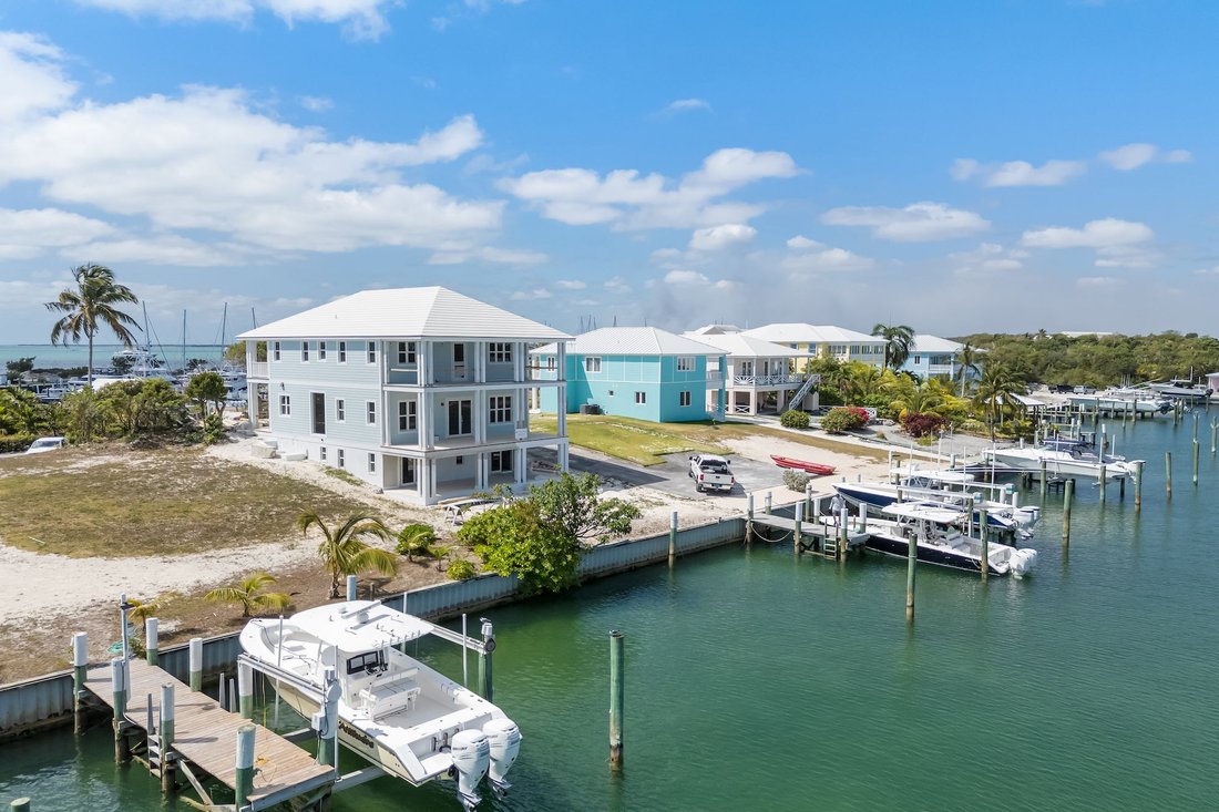 House in Marsh Harbour, Central Abaco, The Bahamas 1 - 15717705