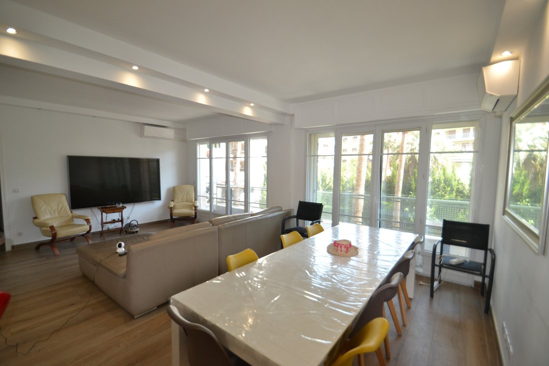 Apartment in Antibes, Provence-Alpes-Côte d'Azur, France 3 - 15723019