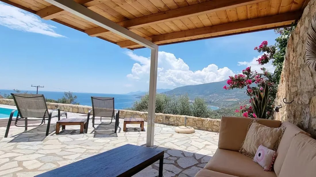 Villa in Community of Xiropigado, Peloponnese, Western Greece and the Ionian, Greece 1 - 15723552