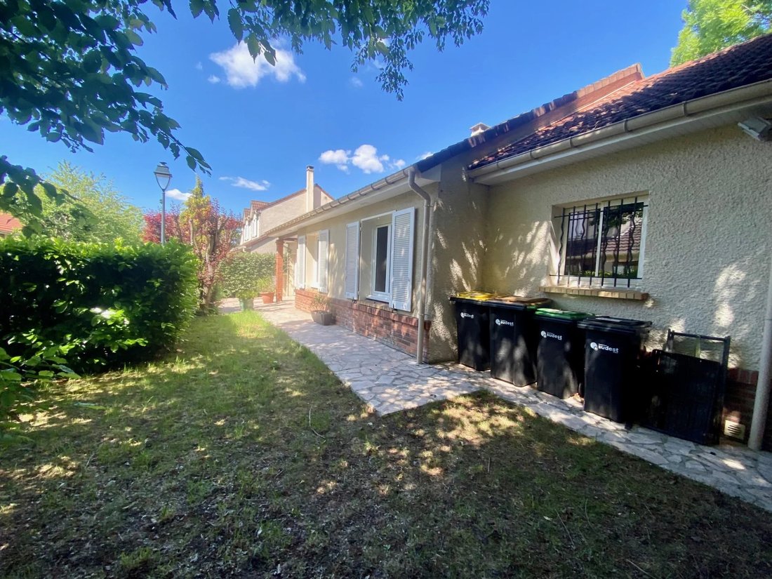 House in Le Plessis-Trévise, Ile-de-France, France 2 - 15719708