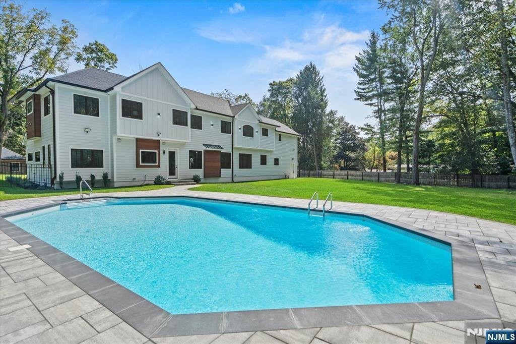 House in Saddle River, New Jersey, United States 3 - 15716187