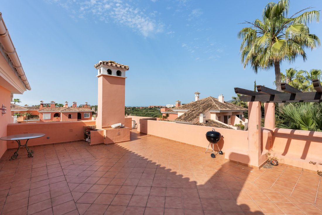 Apartment in Cancelada, Estepona, Andalusia 3 - 15716381