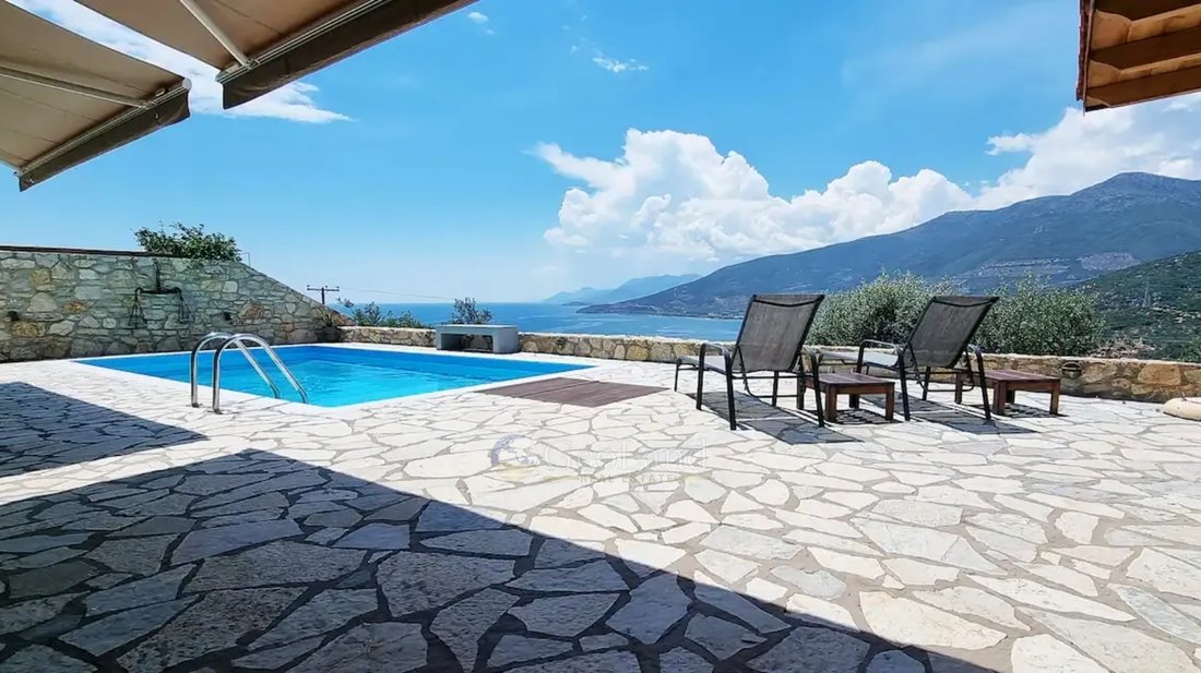 Villa in Community of Xiropigado, Peloponnese, Western Greece and the Ionian, Greece 2 - 15723552
