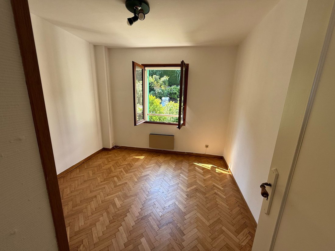 Villa in Menton, Provence-Alpes-Côte d'Azur, France 5 - 15723397