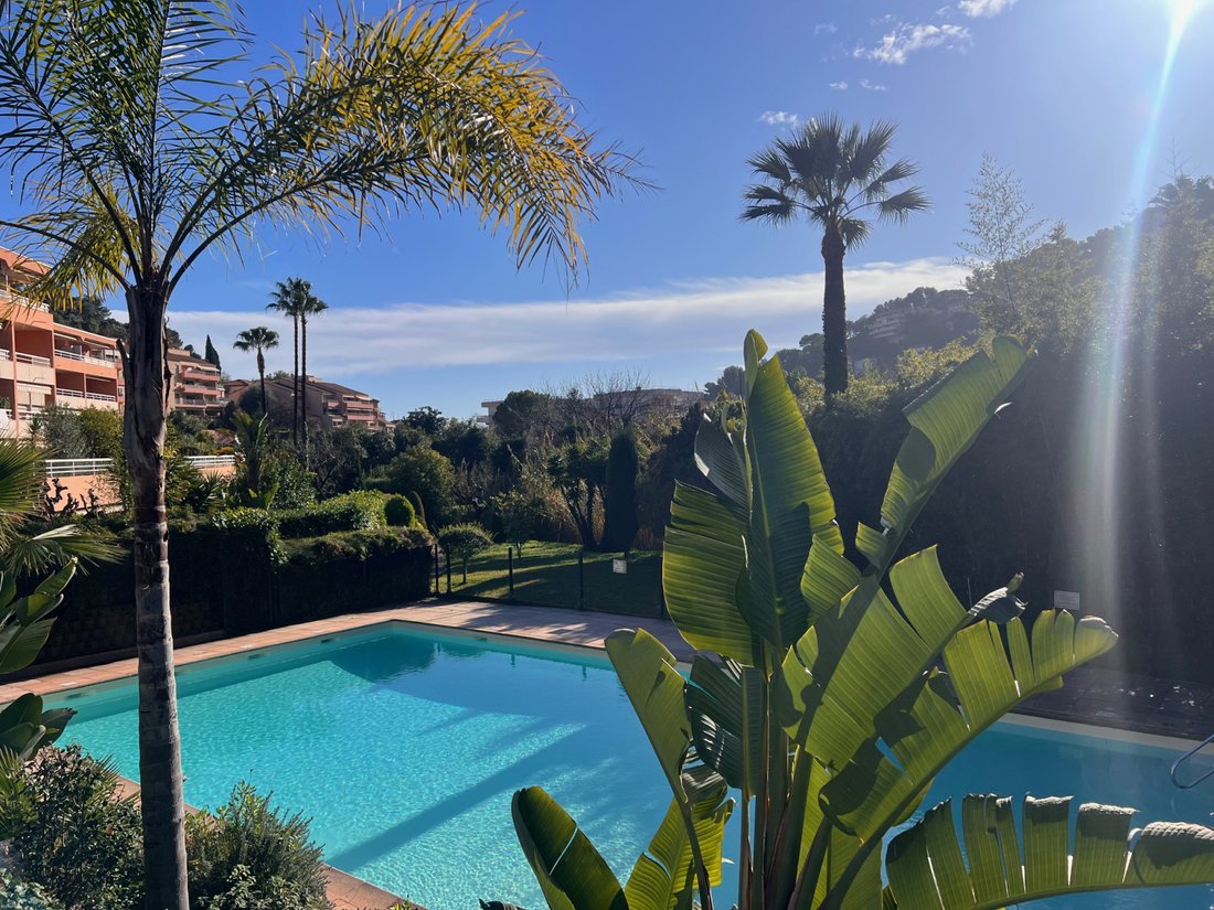 Apartment in Menton, Provence-Alpes-Côte d'Azur, France 1 - 15723329