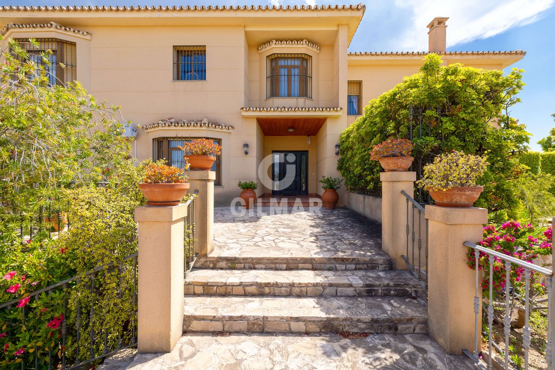 Villa in Este, Malaga, Spain 3 - 15648160