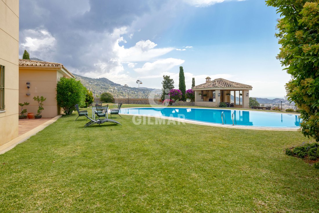 Villa in Este, Malaga, Spain 5 - 15648160