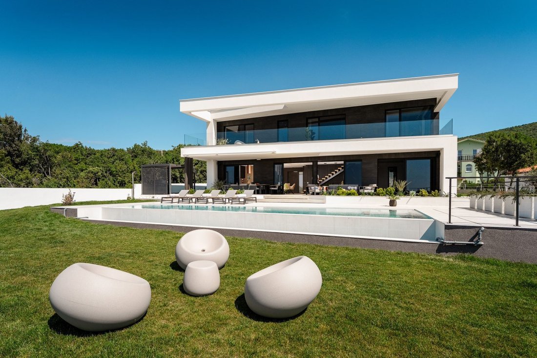 Villa in Labin, Istria County, Croatia 1 - 15690742