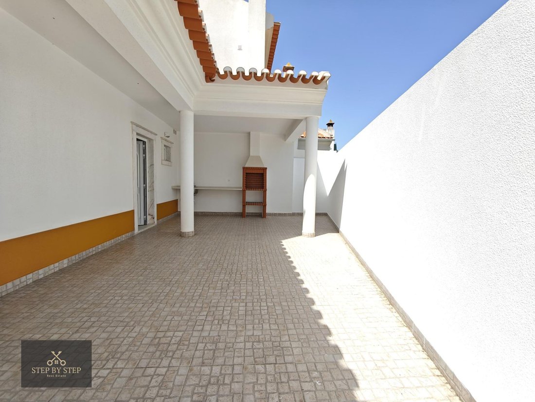 Villa in Ericeira, Lisbon, Portugal 3 - 15720359