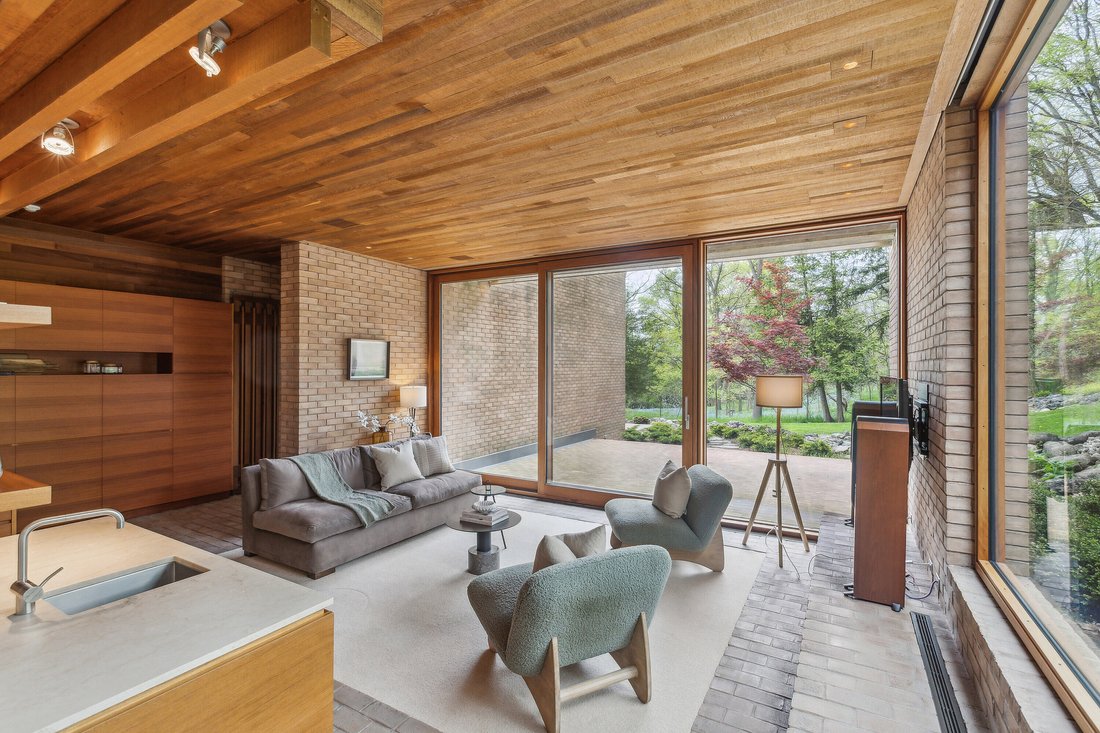 House in Cambridge, Ontario, Canada 3 - 15715484