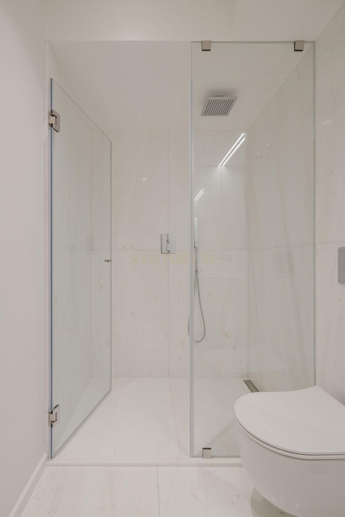 Apartment in Avenidas Novas, Lisbon, Portugal 5 - 14795666