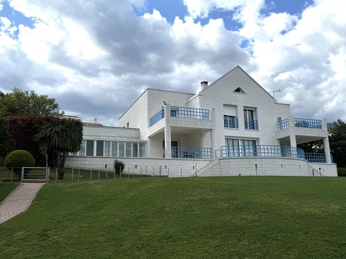 Villa in Grad Opatija, Primorje-Gorski Kotar County, Croatia 4 - 15690736