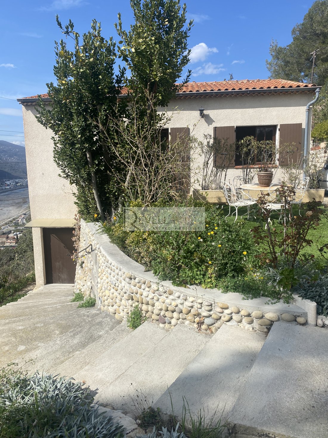 House in Castagniers, Provence-Alpes-Côte d'Azur, France 1 - 15723371