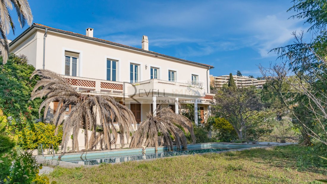 Villa in Nice, Provence-Alpes-Côte d'Azur, France 1 - 15723459