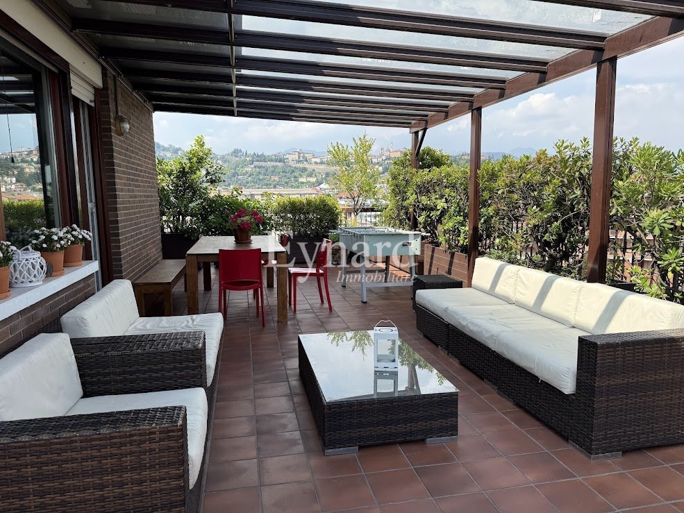 Penthouse in Borgo Pignolo District, Bergamo, Italy 1 - 15411520