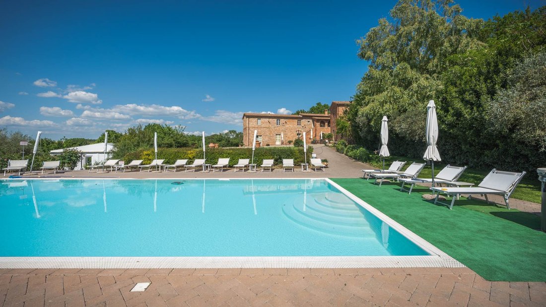 Country House in Foiano della Chiana, Tuscany, Italy 4 - 15717114