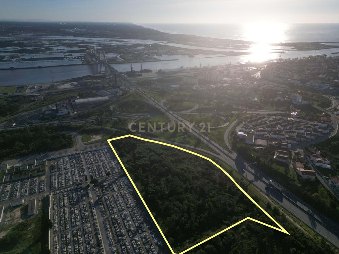 Land in Buarcos e Sao Juliao, Coimbra District, Portugal 1 - 13661833