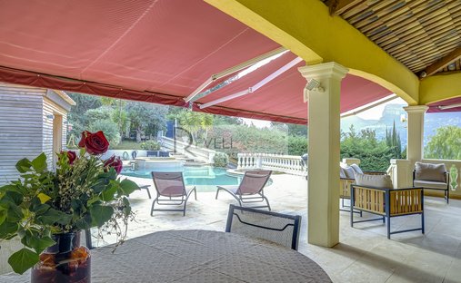 Villa in Nice, Provence-Alpes-Côte d'Azur, France 1