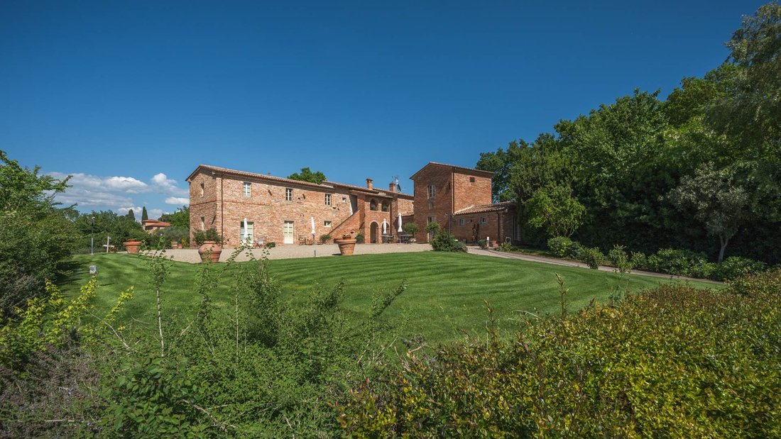 Country House in Foiano della Chiana, Tuscany, Italy 3 - 15717114