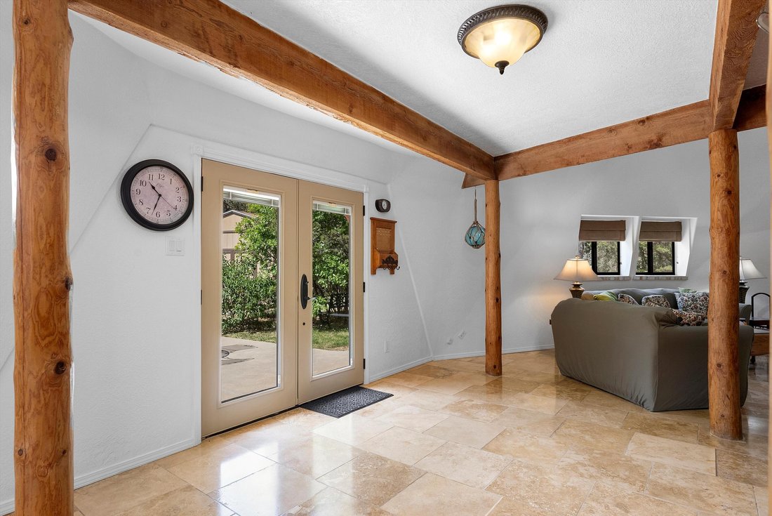 House in Tijeras, New Mexico, United States 5 - 15721625