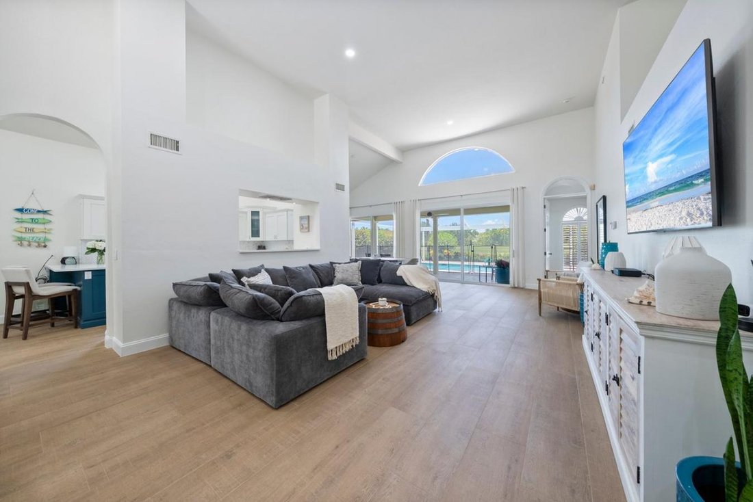 House in Naples, Florida, United States 4 - 15717965