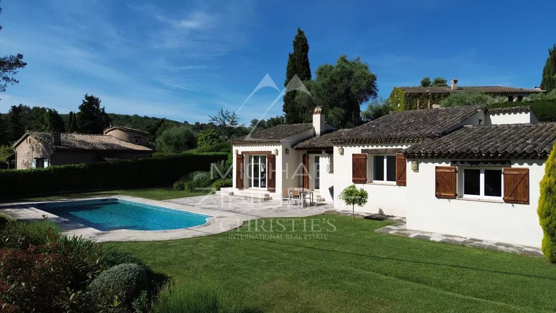 Villa in Tourrettes-sur-Loup, Provence-Alpes-Côte d'Azur, France 3 - 15723561