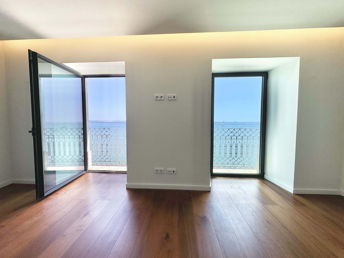 Apartment in Paco de Arcos, Lisbon, Portugal 2 - 15716183