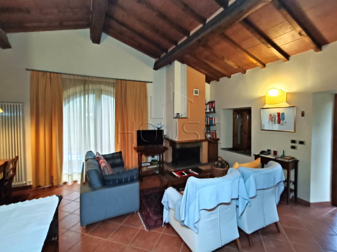 Country House in Umbertide, Umbria, Italy 4 - 15716179