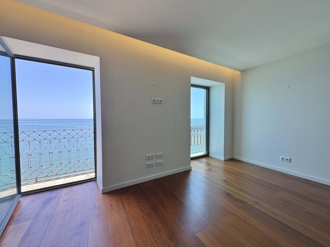 Apartment in Oeiras e Sao Juliao da Barra, Paco de Arcos e Caxias, Lisbon, Portugal 1 - 15714977
